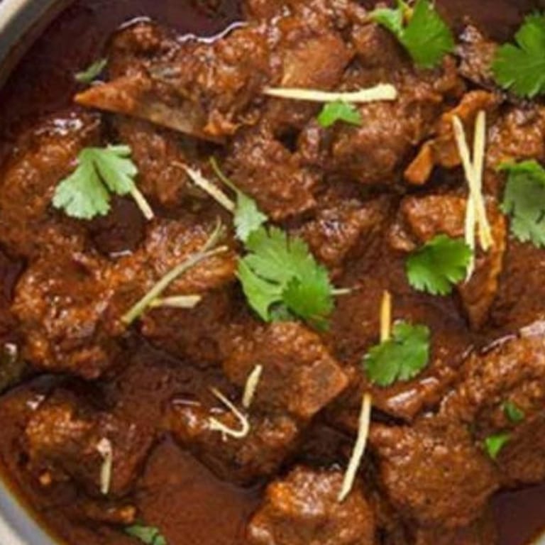 Explore Our Curry Dishes