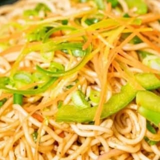 Hakka Noodles Veg